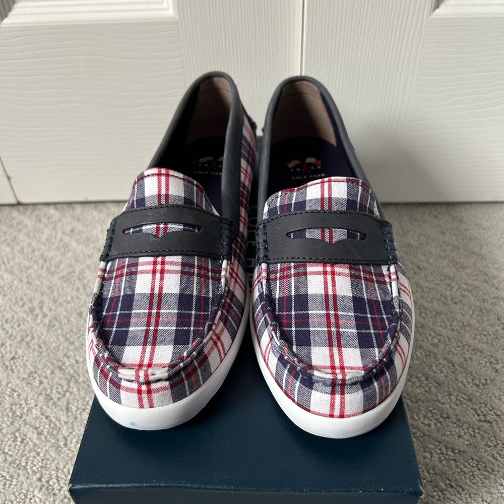 Cole Haan plaid Nantucket loafer size 8.5 New in Box